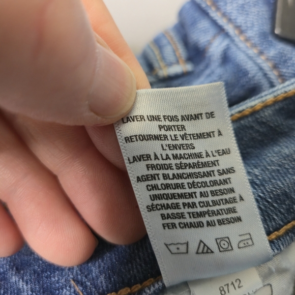 Aeropostale Women's Jean Bermuda Cuffed Distressed Shorts Size 8 - Picture 14 of 15